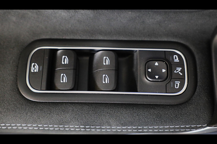 Mercedes-Benz CLA-Klasse Shooting Brake 250 e AMG Line / ACC / Memory / Head Up / Elek Stoelen / 360 Camera / Lane Assist / 19 Inc