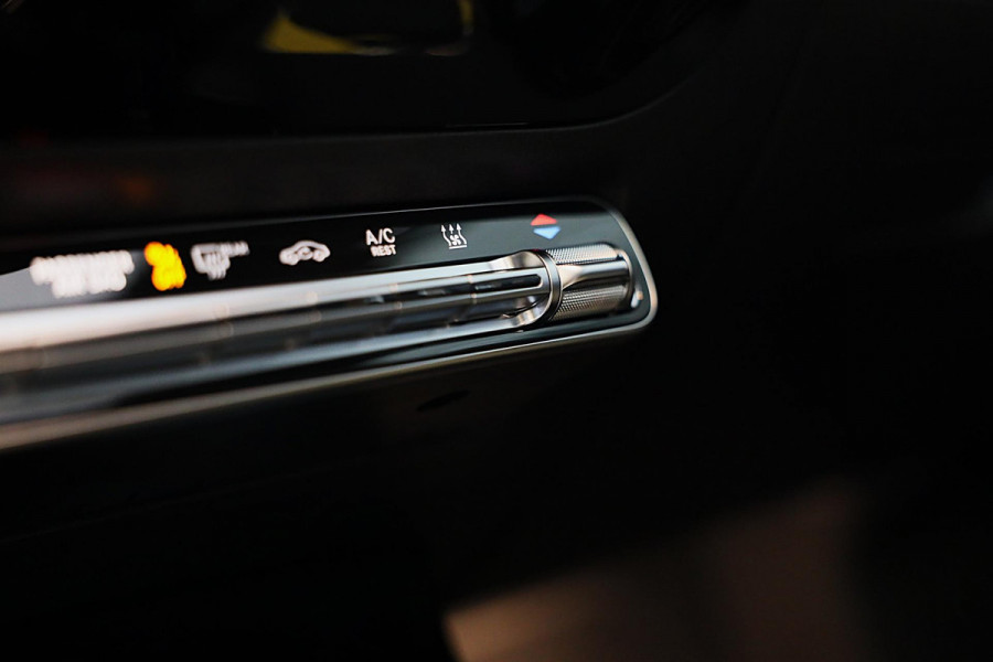 Mercedes-Benz CLA-Klasse Shooting Brake 250 e AMG Line / ACC / Memory / Head Up / Elek Stoelen / 360 Camera / Lane Assist / 19 Inc