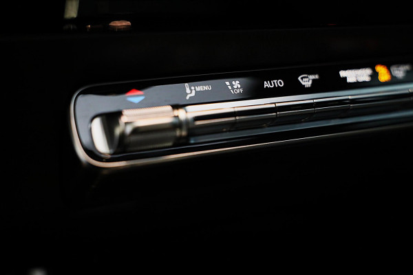 Mercedes-Benz CLA-Klasse Shooting Brake 250 e AMG Line / ACC / Memory / Head Up / Elek Stoelen / 360 Camera / Lane Assist / 19 Inc