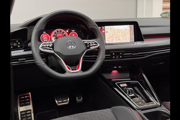 Volkswagen Golf 2.0 TSI GTI Clubsport Pano/Matrix/HuD/Camera