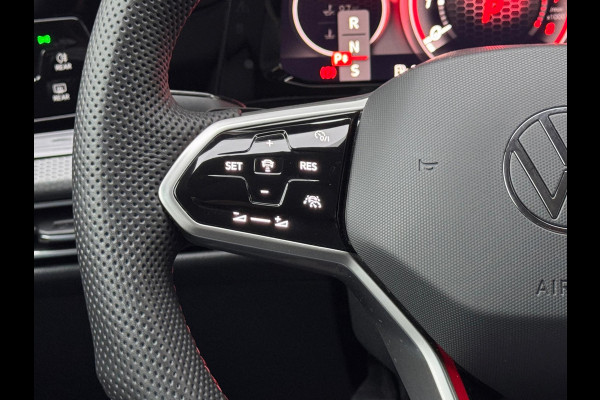 Volkswagen Golf 2.0 TSI GTI Clubsport Pano/Matrix/HuD/Camera