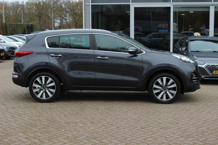 Kia Sportage 1.6 GDI DynamicLine / Camera / Leder / Navigatie / 17'' / Stoelverwarming / DAB / Cruise Control