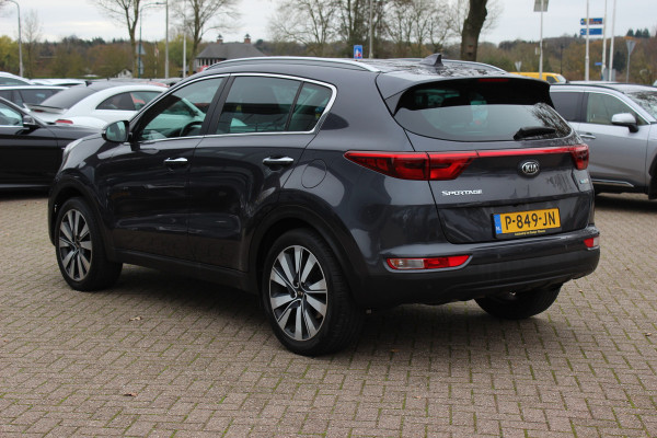 Kia Sportage 1.6 GDI DynamicLine / Camera / Leder / Navigatie / 17'' / Stoelverwarming / DAB / Cruise Control