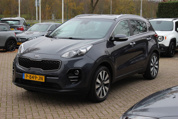 Kia Sportage 1.6 GDI DynamicLine / Camera / Leder / Navigatie / 17'' / Stoelverwarming / DAB / Cruise Control