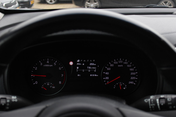 Kia Sportage 1.6 GDI DynamicLine / Camera / Leder / Navigatie / 17'' / Stoelverwarming / DAB / Cruise Control