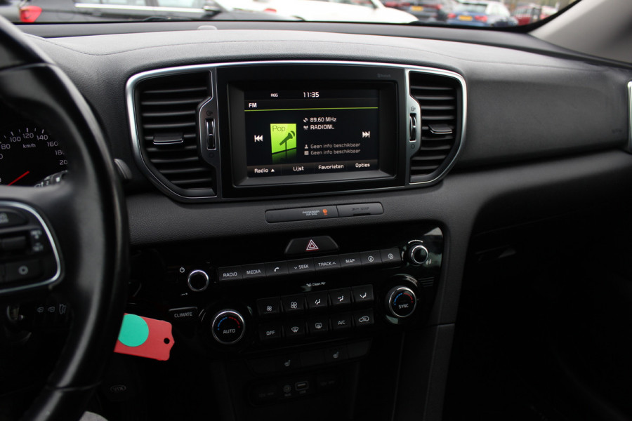 Kia Sportage 1.6 GDI DynamicLine / Camera / Leder / Navigatie / 17'' / Stoelverwarming / DAB / Cruise Control