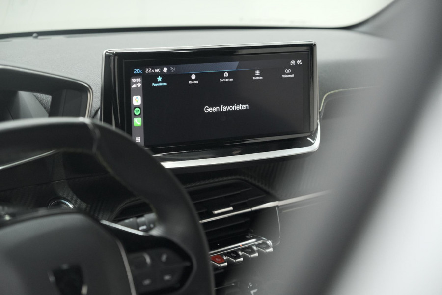Peugeot 208 PureTech 100 GT Dark Edition | Camera | Navigatie | Apple Carplay | Parkeersensoren