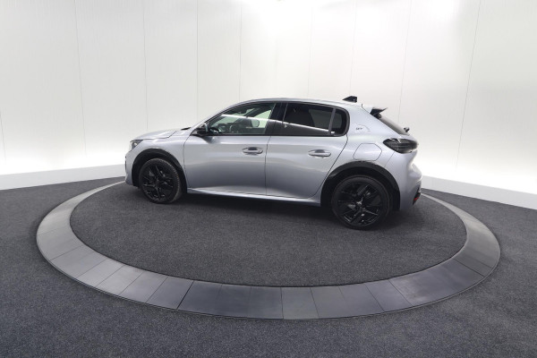 Peugeot 208 PureTech 100 GT Dark Edition | Camera | Navigatie | Apple Carplay | Parkeersensoren