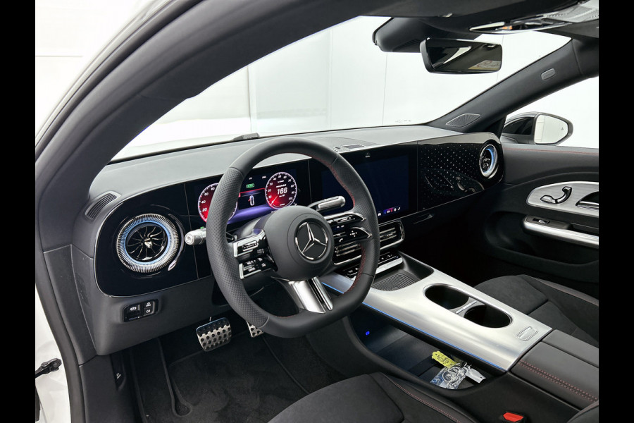 Mercedes-Benz CLA-Klasse 250+ Launch Edition 85 kWh | Trekhaak | Warmtepomp | 19 inch AMG-velgen | Multibeam LED | Panoramadak | Nightpakket | Memorypakket | Smartphone integratiepakket |