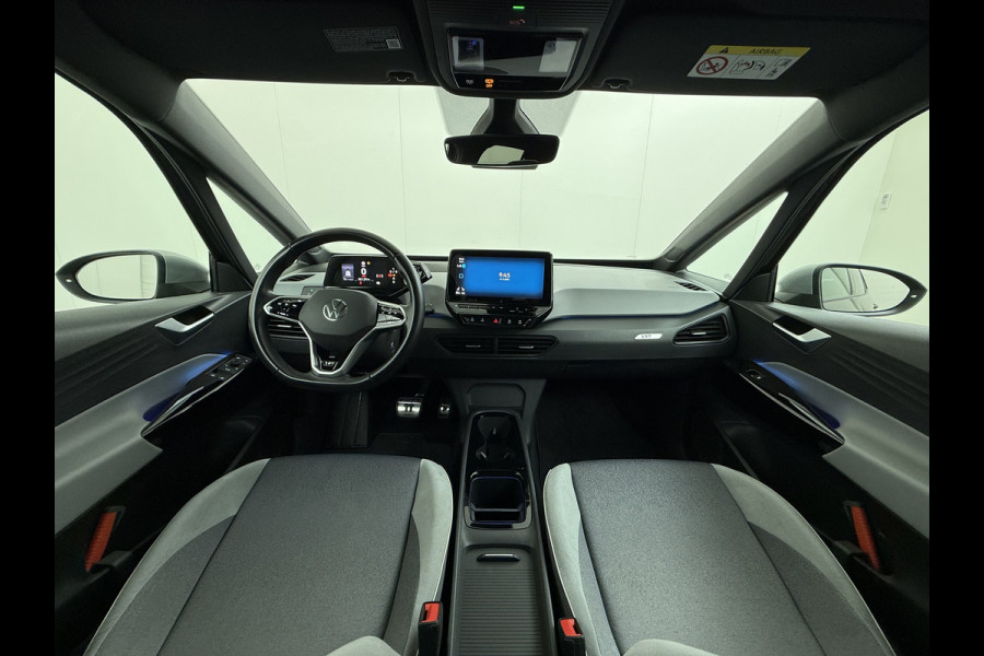 Volkswagen ID.3 First Plus 58 kWh SOH 96% Adap.Cruise Matrix led 19"lm Stoel-verwarmd Navi-Pro Camera Apple Carplay Ecc Auto Lmv DAB  Keyless Advanced Led-a-licht dynamisch Zwarte Hemel Origineel Nederlandse Auto € 44.000 nieuw !