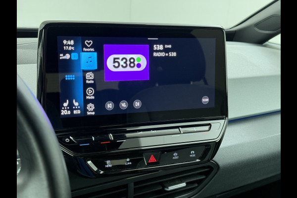 Volkswagen ID.3 First Plus 58 kWh SOH 96% Adap.Cruise Matrix led 19"lm Stoel-verwarmd Navi-Pro Camera Apple Carplay Ecc Auto Lmv DAB  Keyless Advanced Led-a-licht dynamisch Zwarte Hemel Origineel Nederlandse Auto € 44.000 nieuw !