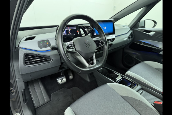 Volkswagen ID.3 First Plus 58 kWh SOH 96% Adap.Cruise Matrix led 19"lm Stoel-verwarmd Navi-Pro Camera Apple Carplay Ecc Auto Lmv DAB  Keyless Advanced Led-a-licht dynamisch Zwarte Hemel Origineel Nederlandse Auto € 44.000 nieuw !
