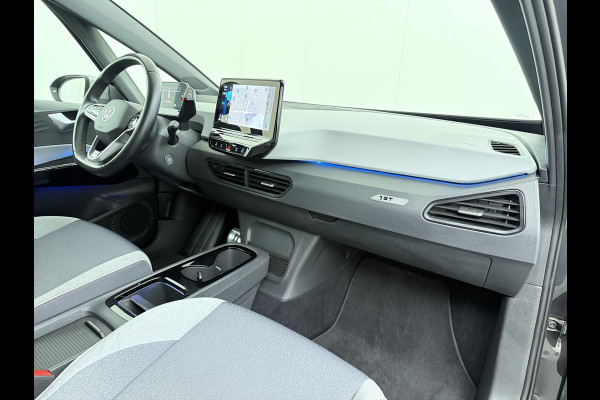 Volkswagen ID.3 First Plus 58 kWh SOH 96% Adap.Cruise Matrix led 19"lm Stoel-verwarmd Navi-Pro Camera Apple Carplay Ecc Auto Lmv DAB  Keyless Advanced Led-a-licht dynamisch Zwarte Hemel Origineel Nederlandse Auto € 44.000 nieuw !