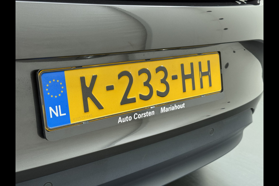 Volkswagen ID.3 First Plus 58 kWh SOH 96% Adap.Cruise Matrix led 19"lm Stoel-verwarmd Navi-Pro Camera Apple Carplay Ecc Auto Lmv DAB  Keyless Advanced Led-a-licht dynamisch Zwarte Hemel Origineel Nederlandse Auto € 44.000 nieuw !