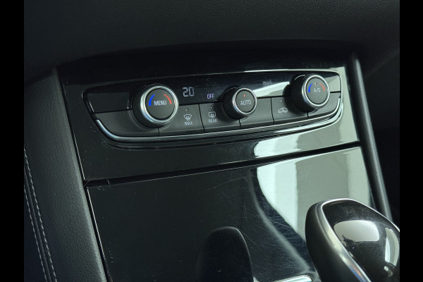 Opel Grandland X T131PK AUT-8Navi Trekhaak Innovation Camera Pdc Ecc Apple Carplay Android AGR-Comfortstoel LED Cruise Control Lane Assist Lmv 18" Licht-Regensensor Sensor dodehoek 1e Eigenaar Origineel Nederlandse Auto 1.300KG Trekgewicht € 40.000 nieuw