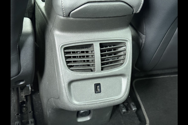 Opel Grandland X T131PK AUT-8Navi Trekhaak Innovation Camera Pdc Ecc Apple Carplay Android AGR-Comfortstoel LED Cruise Control Lane Assist Lmv 18" Licht-Regensensor Sensor dodehoek 1e Eigenaar Origineel Nederlandse Auto 1.300KG Trekgewicht € 40.000 nieuw