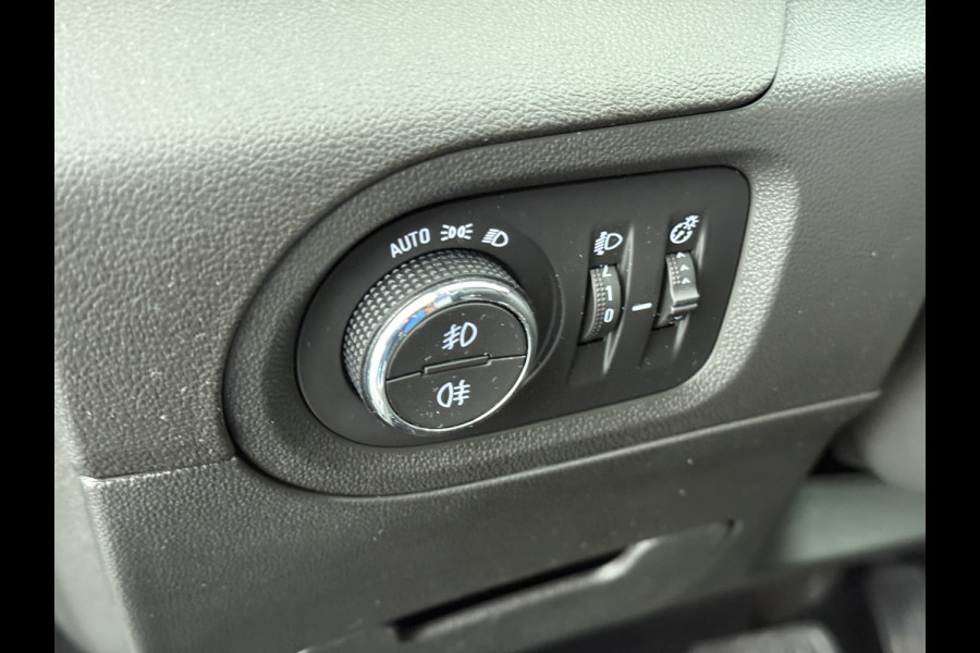 Opel Grandland X T131PK AUT-8Navi Trekhaak Innovation Camera Pdc Ecc Apple Carplay Android AGR-Comfortstoel LED Cruise Control Lane Assist Lmv 18" Licht-Regensensor Sensor dodehoek 1e Eigenaar Origineel Nederlandse Auto 1.300KG Trekgewicht € 40.000 nieuw