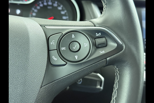 Opel Grandland X T131PK AUT-8Navi Trekhaak Innovation Camera Pdc Ecc Apple Carplay Android AGR-Comfortstoel LED Cruise Control Lane Assist Lmv 18" Licht-Regensensor Sensor dodehoek 1e Eigenaar Origineel Nederlandse Auto 1.300KG Trekgewicht € 40.000 nieuw