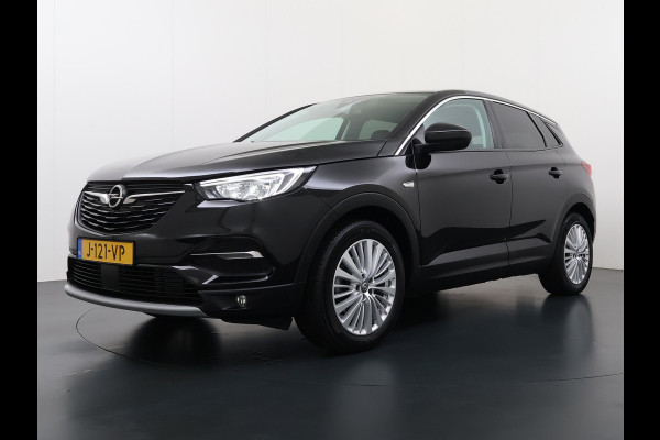 Opel Grandland X T131PK AUT-8Navi Trekhaak Innovation Camera Pdc Ecc Apple Carplay Android AGR-Comfortstoel LED Cruise Control Lane Assist Lmv 18" Licht-Regensensor Sensor dodehoek 1e Eigenaar Origineel Nederlandse Auto 1.300KG Trekgewicht € 40.000 nieuw