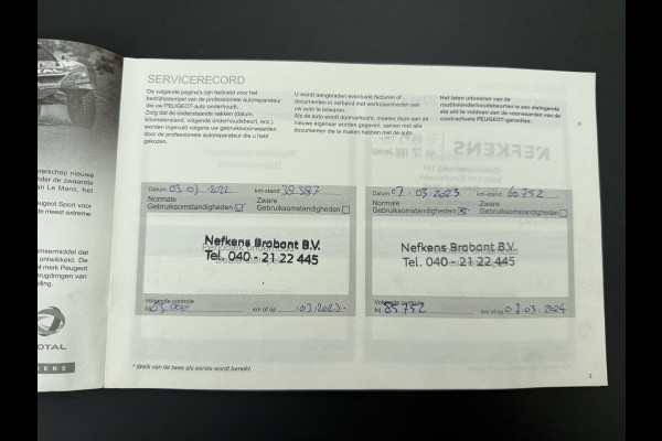 Peugeot 3008 131PK AUT-8 Navi 360°Camera Elektr.-Stoel+Geheugen Apple Carplay Android Trekhaak Ergo-Comfort Stoelen Memory Ecc Cruise Control Pack City Stoelverwarming Lmv Keyless Bluetooth Visio park 1 Privacy Glas Verkeersbord detectie 1e Eigenaar Origineel Nederlandse Auto € 40.000 nieuw Peugeot-Onderhouden EURO 6.3