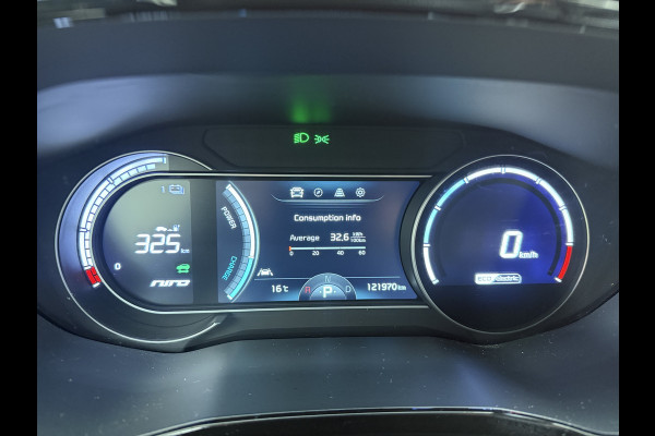 Kia e-Niro EV 64kWh SOH 100% W-pomp Adaptive-Cruise Camera Apple Carplay Android Auto Navi Ecc DynamicLine Stoel-Stuurverwarming Pdc Lane Assist VESS DAB Led Isofix Keyless € 45.000 nieuw Origineel Nederlandse Auto