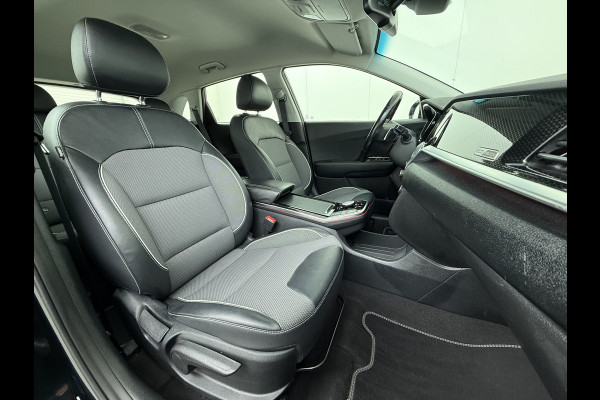 Kia e-Niro EV 64kWh SOH 100% W-pomp Adaptive-Cruise Camera Apple Carplay Android Auto Navi Ecc DynamicLine Stoel-Stuurverwarming Pdc Lane Assist VESS DAB Led Isofix Keyless € 45.000 nieuw Origineel Nederlandse Auto