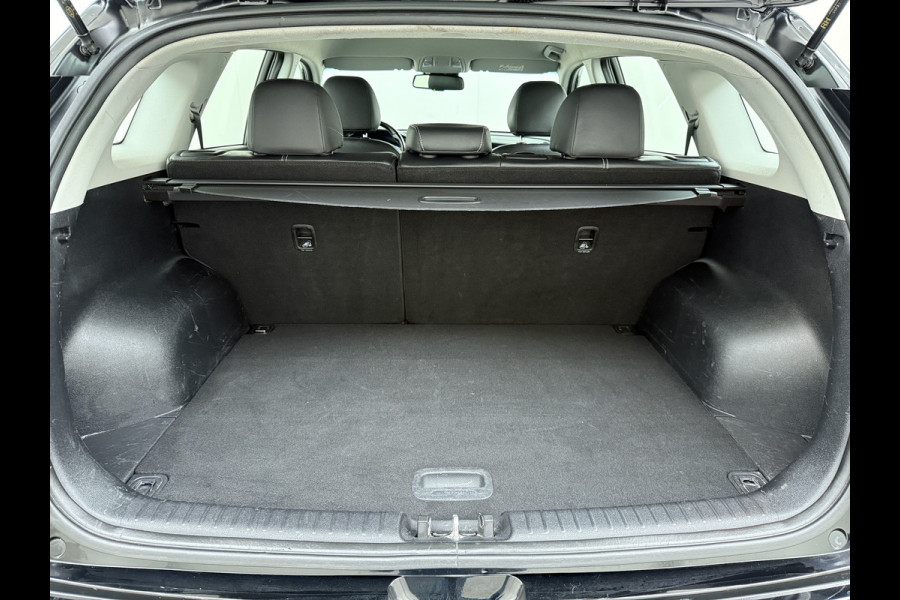 Kia e-Niro EV 64kWh SOH 100% W-pomp Adaptive-Cruise Camera Apple Carplay Android Auto Navi Ecc DynamicLine Stoel-Stuurverwarming Pdc Lane Assist VESS DAB Led Isofix Keyless € 45.000 nieuw Origineel Nederlandse Auto