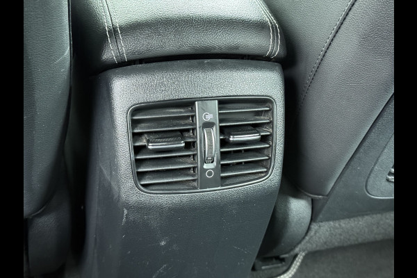 Kia e-Niro EV 64kWh SOH 100% W-pomp Adaptive-Cruise Camera Apple Carplay Android Auto Navi Ecc DynamicLine Stoel-Stuurverwarming Pdc Lane Assist VESS DAB Led Isofix Keyless € 45.000 nieuw Origineel Nederlandse Auto