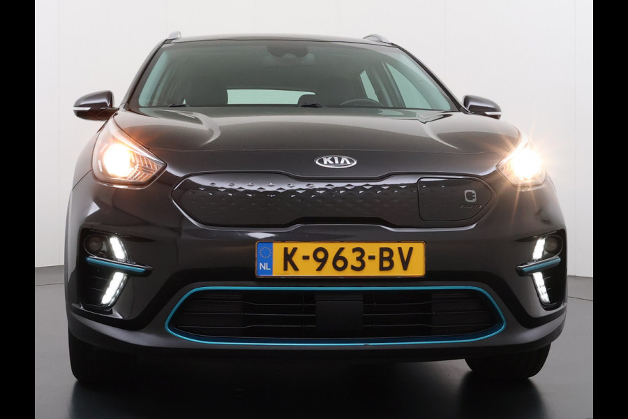 Kia e-Niro EV 64kWh SOH 100% W-pomp Adaptive-Cruise Camera Apple Carplay Android Auto Navi Ecc DynamicLine Stoel-Stuurverwarming Pdc Lane Assist VESS DAB Led Isofix Keyless € 45.000 nieuw Origineel Nederlandse Auto