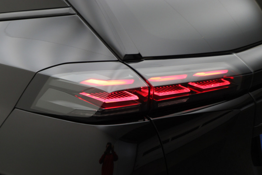 Peugeot 2008 1.2 Hybrid 136 Allure Virtual Cockpit, Camera, ACC, Apple Carplay, LED, Rijstrooksensor, 17''