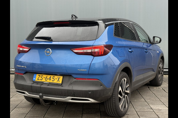 Opel Grandland X BWJ 2019 | 1.2T 131PK Bus. Executive | TREKHAAK | PANO DAK | CLIMA | NAVI | 18'' LMV | CARPLAY | SPORTSTOELEN | PDC 2X