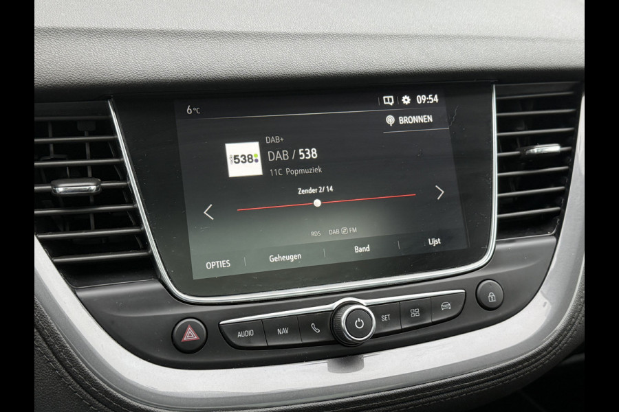 Opel Grandland X BWJ 2019 | 1.2T 131PK Bus. Executive | TREKHAAK | PANO DAK | CLIMA | NAVI | 18'' LMV | CARPLAY | SPORTSTOELEN | PDC 2X