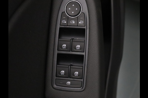 Mitsubishi Colt 145pk HEV Intense+ Automaat Camera | Adapt. Cruise | Parkeersens. v+a | Stoel-/stuurverw.