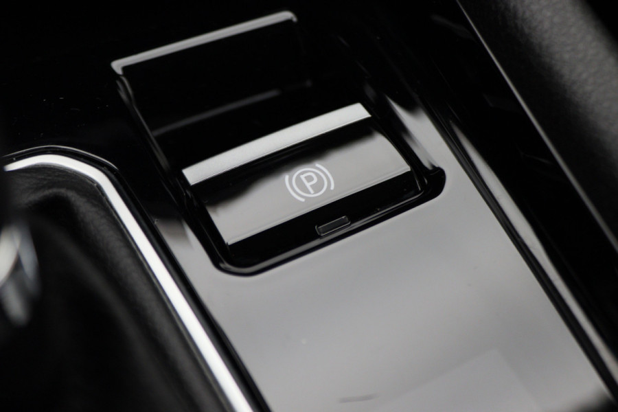 Jeep Compass 4xe 240 Plug-in Hybrid Electric S Leer, Virtual Cockpit, Camera, ACC, Apple Carplay, Rijstrooksensor, 19''