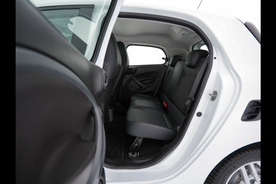 Smart Forfour EQ Essential 18 kWh [ 3-Fase ] (INCL-BTW) Aut. *FULL-LEATHER | AIRCO | CRUISE | DAB+ | COMFORT-SEATS | 15''ALU*