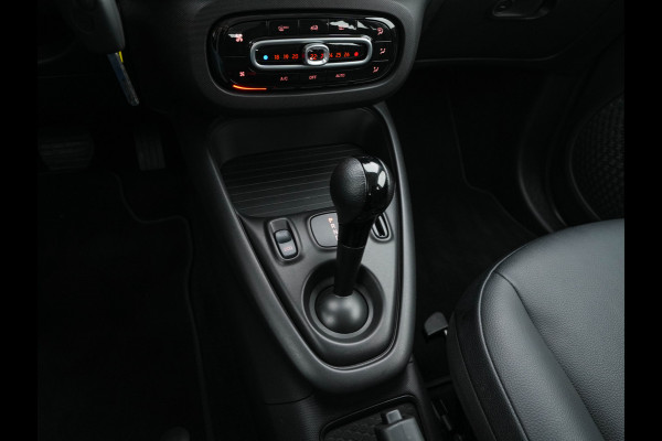 Smart Forfour EQ Essential 18 kWh [ 3-Fase ] (INCL-BTW) Aut. *FULL-LEATHER | AIRCO | CRUISE | DAB+ | COMFORT-SEATS | 15''ALU*