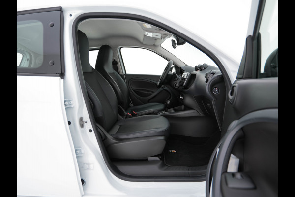 Smart Forfour EQ Essential 18 kWh [ 3-Fase ] (INCL-BTW) Aut. *FULL-LEATHER | AIRCO | CRUISE | DAB+ | COMFORT-SEATS | 15''ALU*