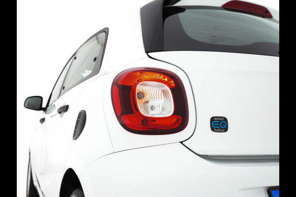 Smart Forfour EQ Essential 18 kWh [ 3-Fase ] (INCL-BTW) Aut. *FULL-LEATHER | AIRCO | CRUISE | DAB+ | COMFORT-SEATS | 15''ALU*