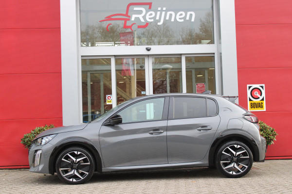 Peugeot 208 Hybrid 145PK e-DCS6 GT PACK | ELEKTRISCH VERSTELBARE BESTUURDERSSTOEL MET MASSAGE FUNCTIE | CAMERA VOOR + ACHTER | ALCANTARA BEKLEDING | DODEHOEK DETECTIE | ADAPTIVE CRUISE CONTROL | NAVIGATIE | DRAADLOZE APPLE CARPLAY/ANDROID AURO | PANORAMA DAK | ZWART DAK | FULL LED KOPLAMPEN | DRAADLOZE TELEFOONLADER | STOEL VERWARMING | LICHTMETALEN VELGEN 17" | GETINTE RUITEN |