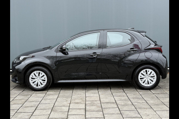 Toyota Yaris BWJ 2022 | 1.5 116PK Hybrid Active AUTOMAAT | TREKHAAK | CLIMA | NAVI | CAMERA | CRUISE | CARPLAY |