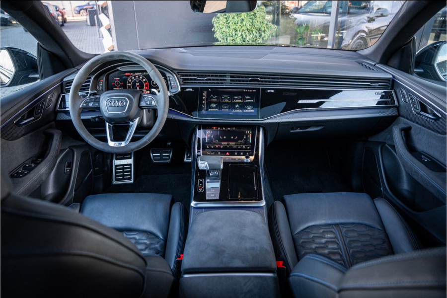 Audi RSQ8 4.0 TFSI quattro Performance - Incl. BTW | Keramisch | Panorama | B&O | Stoelkoeling & Massage | Elek. Trekhaak