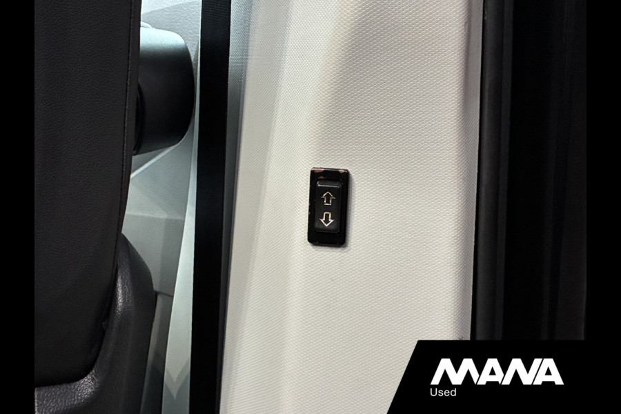 Volkswagen Crafter 35 2.0 TDI L3H3 Camera Trekhaak Standkachel Elektrische schuifdeur