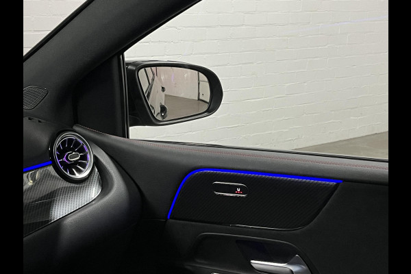 Mercedes-Benz B-Klasse 250 e AMG-Line Plug-in Hybrid | Sfeerverlichting | Camera | Widescreen | Night | Navigatie | Stoelverwarming