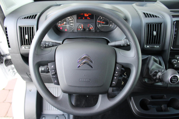 Citroën Jumper 2.2 BlueHDi 120PK L2H2 3.0t 3-ZITS | APPLE CARPLAY/ANDROID AUTO | PARK SENSOREN | CRUISE | AIRCO | TREKHAAK | ALL SEASON BANDEN |