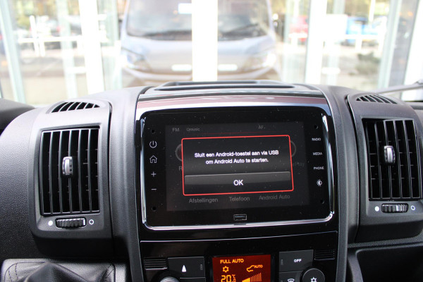 Citroën Jumper 2.2 BlueHDi 120PK L2H2 3.0t 3-ZITS | APPLE CARPLAY/ANDROID AUTO | PARK SENSOREN | CRUISE | AIRCO | TREKHAAK | ALL SEASON BANDEN |