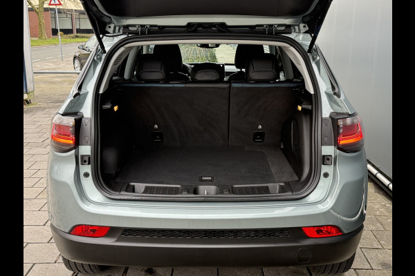 Jeep Compass BWJ 2023 | 4xe 240PK Plug-in Hybrid Electric Upland | LEDER/STOF | CAMERA A | CLIMA | NAVI | PDC |CRUISE | CARPLAY | PRIVACY GLASS |
