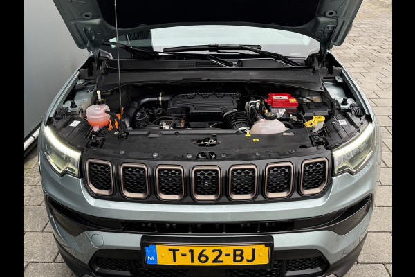 Jeep Compass BWJ 2023 | 4xe 240PK Plug-in Hybrid Electric Upland | LEDER/STOF | CAMERA A | CLIMA | NAVI | PDC |CRUISE | CARPLAY | PRIVACY GLASS |