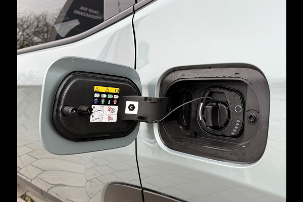 Jeep Compass BWJ 2023 | 4xe 240PK Plug-in Hybrid Electric Upland | LEDER/STOF | CAMERA A | CLIMA | NAVI | PDC |CRUISE | CARPLAY | PRIVACY GLASS |