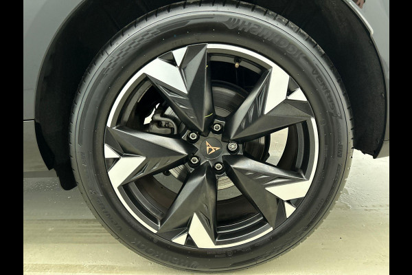 CUPRA Terramar 1.5 TSI Essential Black-Line FULL-LED | CARPLAY | AD-CRUISE | SFEERVERLICHTING