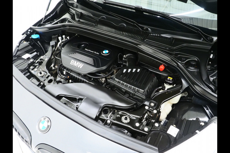 BMW 2 Serie Gran Tourer 218i 7p. M-Sport High Executive | Panoramadak | Head Up | Trekhaak | Leder | Camera | LED | DAB